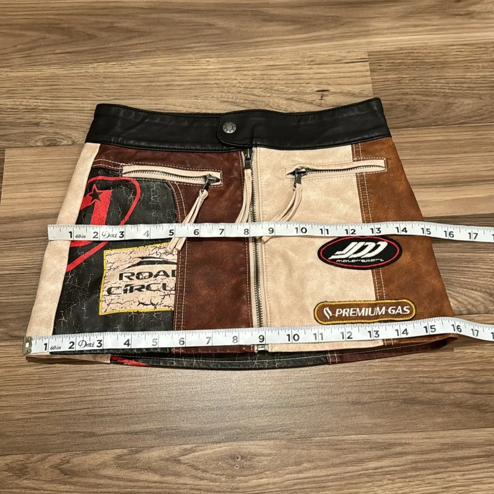 Jaded London Daytona Vegan Leather Moto Paneled Chic Zip Up Mini Skirt US 0 UK 4 - Picture 11 of 12